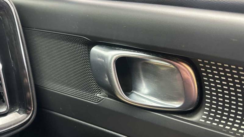 Volvo XC40 T3 Momentum Sunroof, 360 Camera, Blis. Grey #21