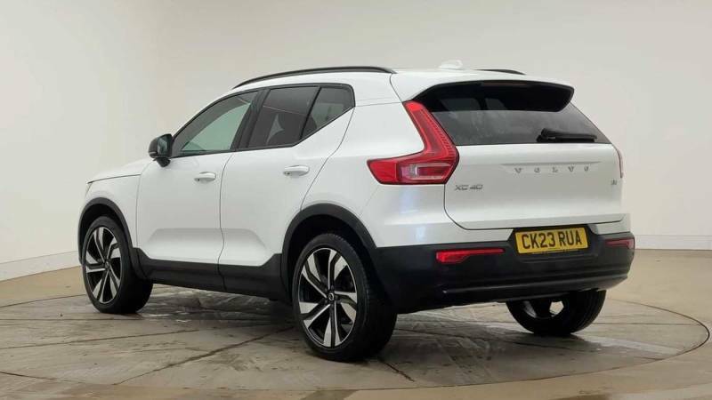 Volvo XC40 B4 Mild Hybrid Ultimate Dark White #3