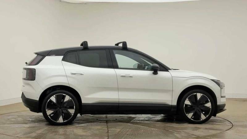 Volvo EX30 Twin Motor Performance Ultra White #2
