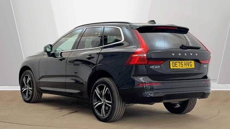 Volvo XC60 B5 Awd Mild Hybrid Core Black #5