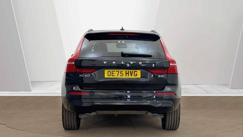 Volvo XC60 B5 Awd Mild Hybrid Core Black #4