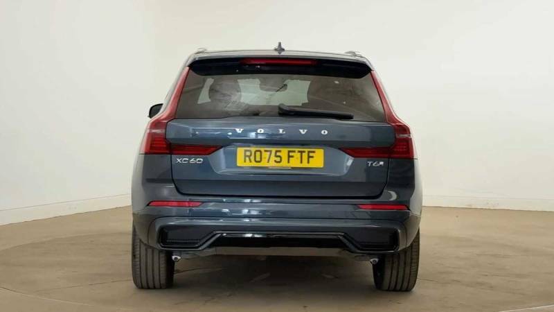 Volvo XC60 T6 Awd Phev Plus Dark Blue #4