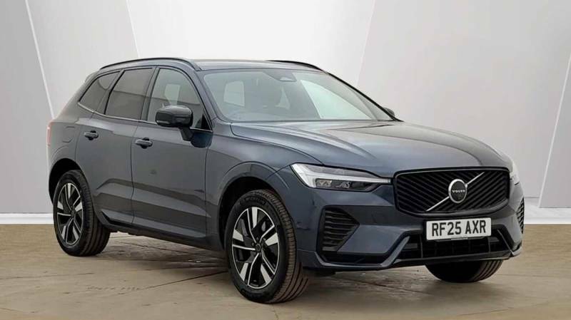 Volvo XC60 B5 Awd Mild Hybrid Plus Dark Blue