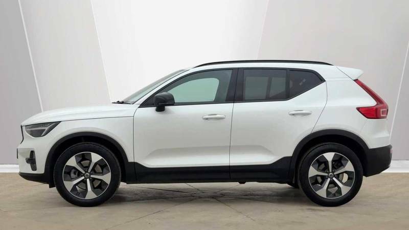 Volvo XC40 B3 Mild Hybrid Plus Dark White #6