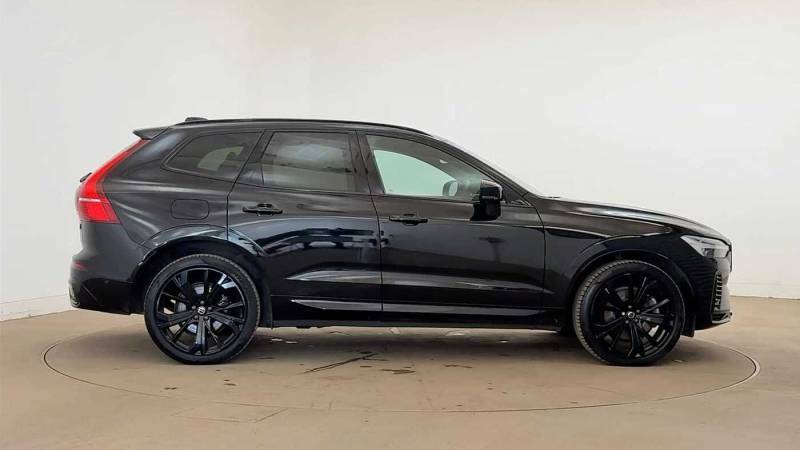 Volvo XC60 T6 Awd Phev Recharge Black Edition Black #2