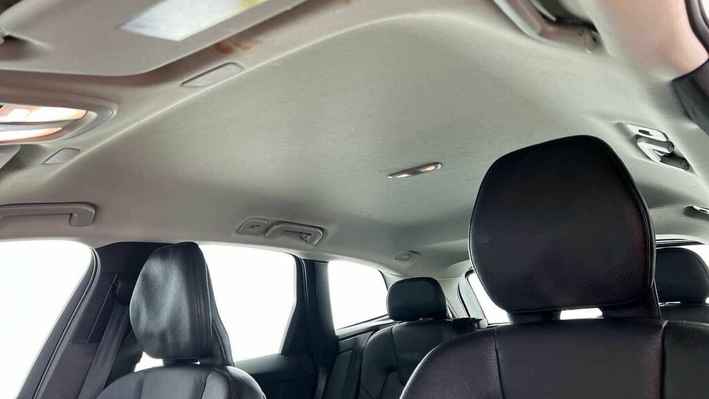 Volvo XC60 2L Polestar Engineered Black #11