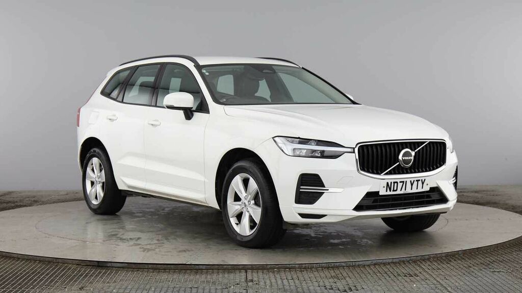 Volvo XC60 Momentum, B4 Awd Mild Hybrid White