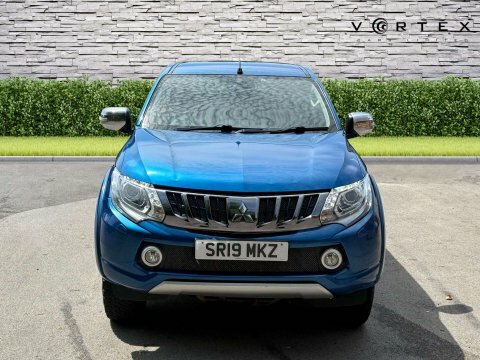 Mitsubishi L200 2.4 L200 Barbarian SR19MKZ Blue #2