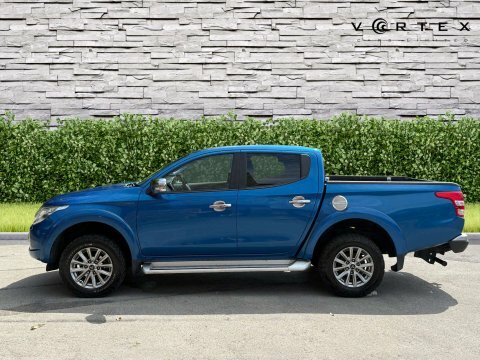 Mitsubishi L200 2.4 L200 Barbarian SR19MKZ Blue #4