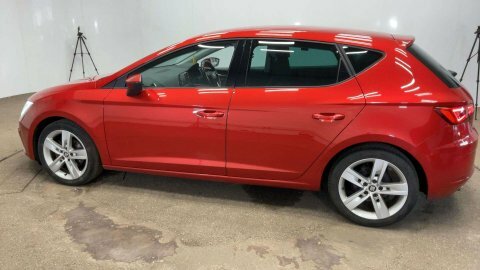Seat Leon 1.5 Leon Fr Red #3