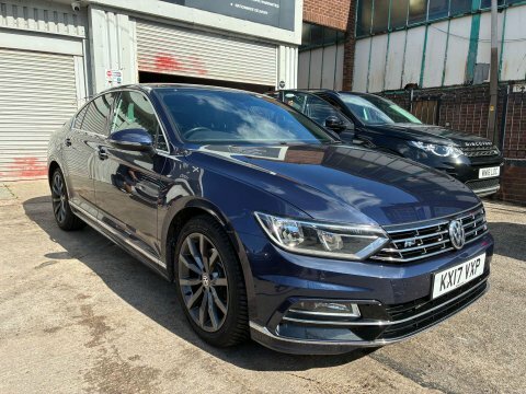 Volkswagen Passat 2.0 Passat R-line Blue