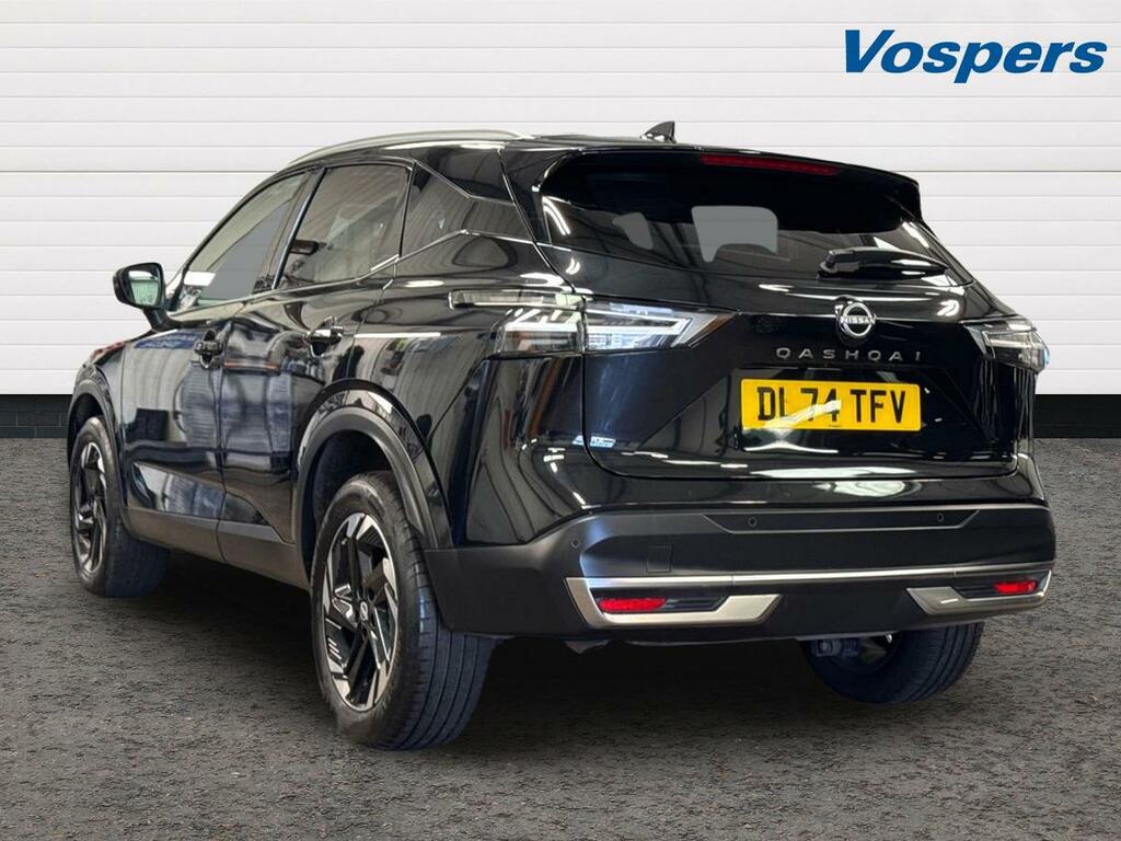 Nissan Qashqai 1.3 Dig-t Mh N-connecta Glass Roof DL74TFV Black #5