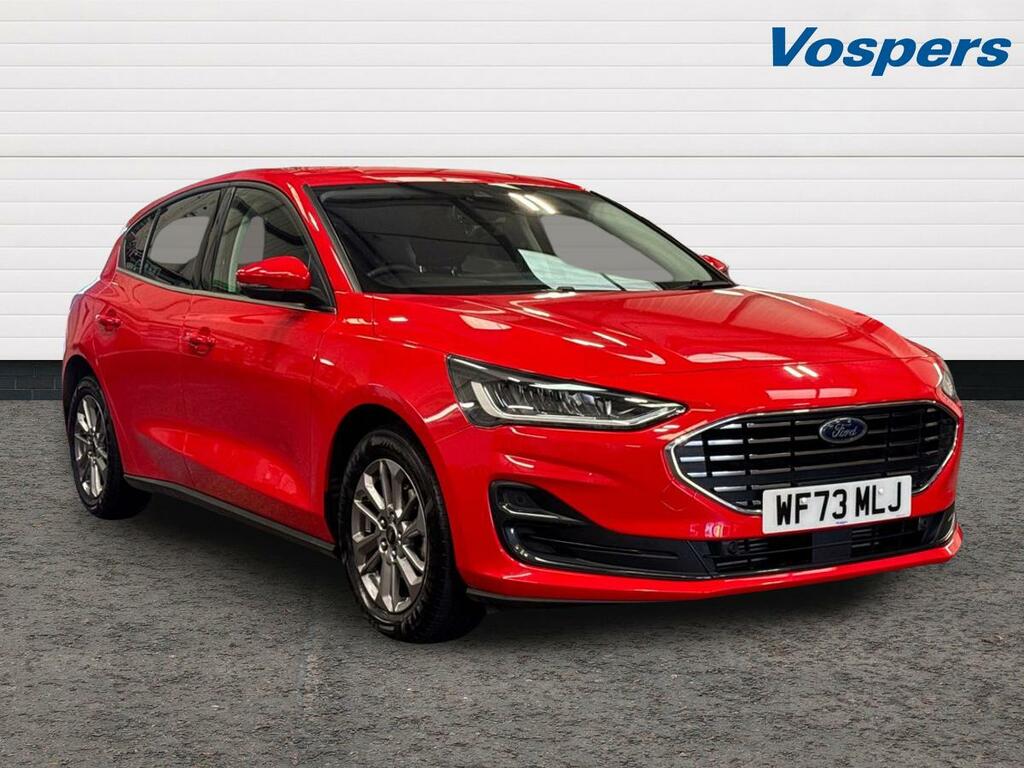 Ford Focus 1.0 Ecoboost Hybrid Mhev Titanium Design Red