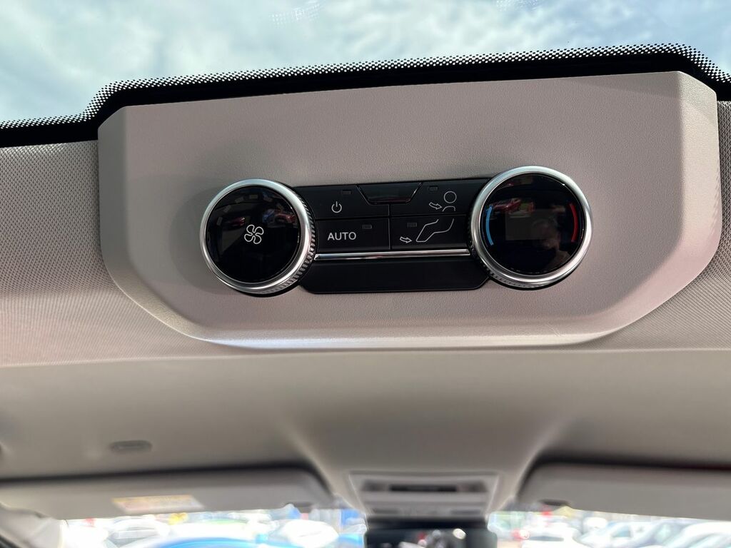 Ford Tourneo Custom 2.0 Ecoblue 136Ps H1 Titanium 8 Seater Black #51