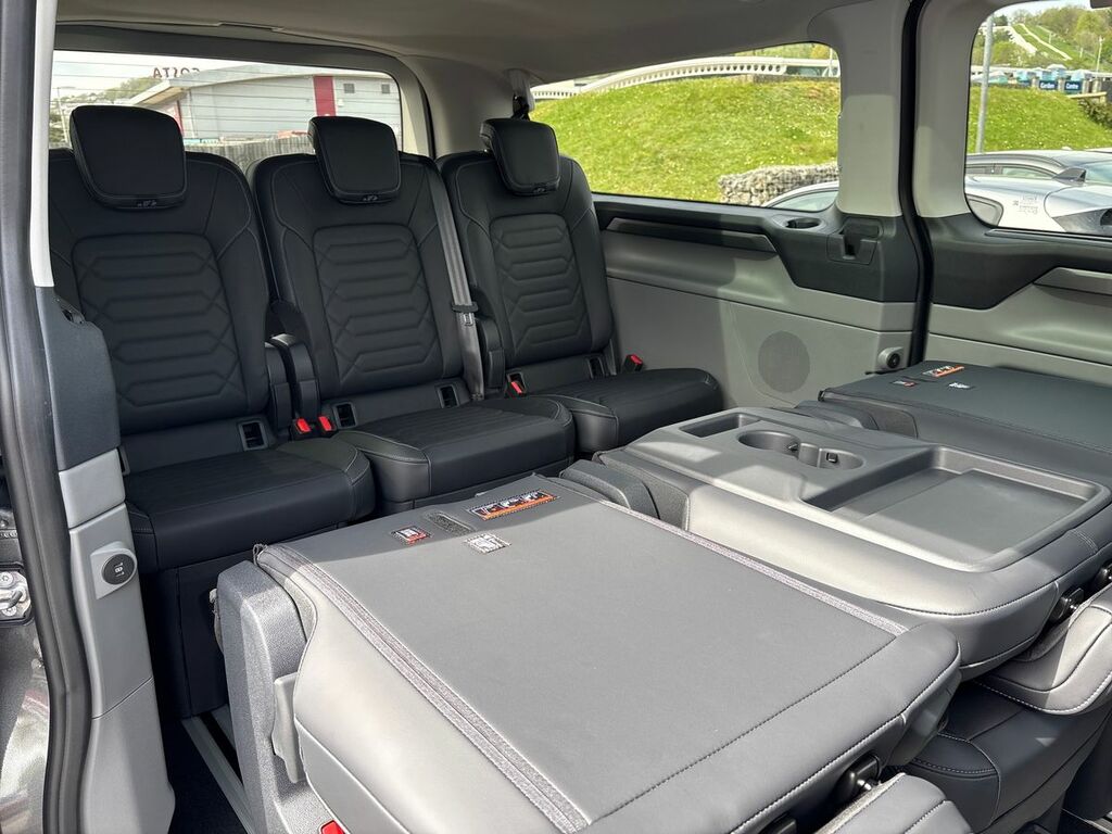 Ford Tourneo Custom 2.0 Ecoblue 136Ps H1 Titanium 8 Seater Black #26