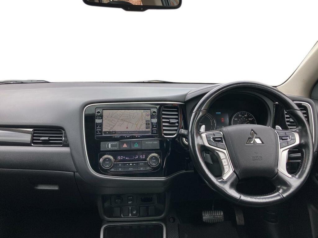 Mitsubishi Outlander Suv 2.0 H 12Kwh Gx4h 201666 Black #9