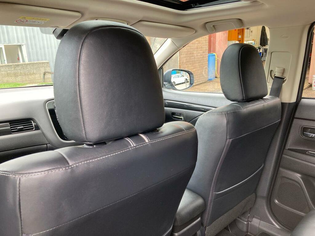 Mitsubishi Outlander Suv 2.0 H 12Kwh Gx4h 201666 Black #20