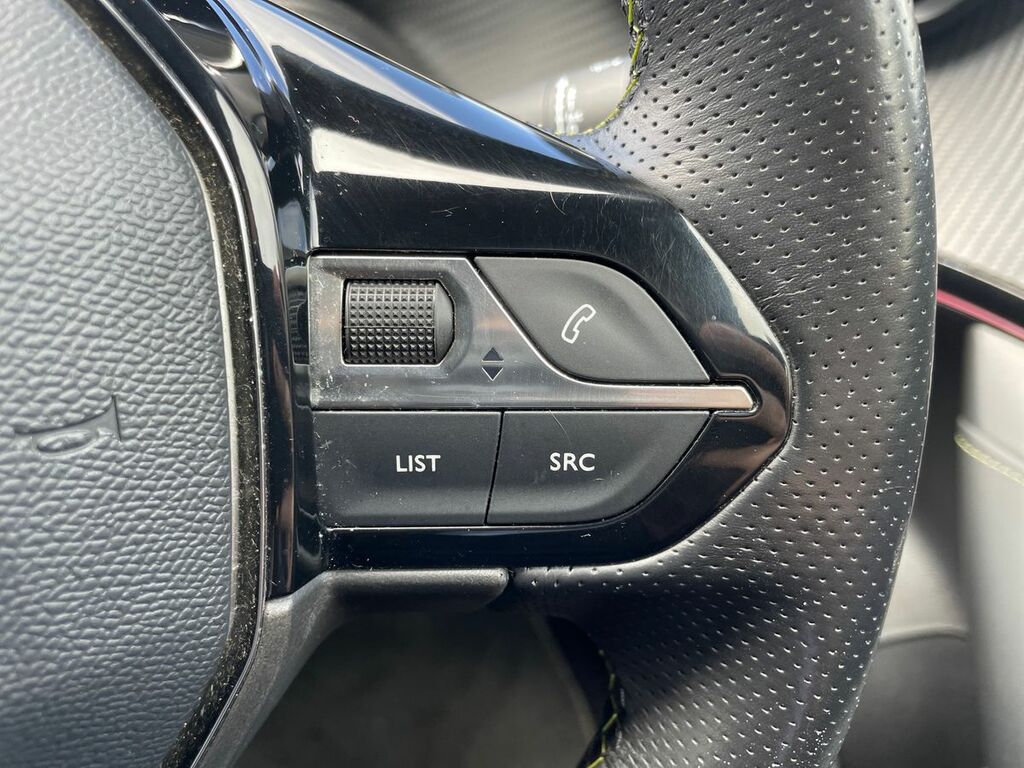 Peugeot 2008 1.2 Puretech 130 Gt Premium Estate Grey #30