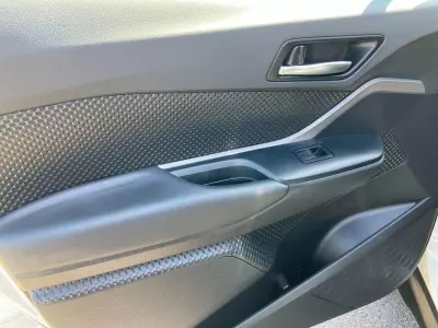 Toyota C-Hr 1.8 Hybrid Icon Cvt Grey #30