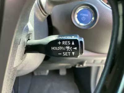 Toyota C-Hr 1.8 Hybrid Icon Cvt Grey #27
