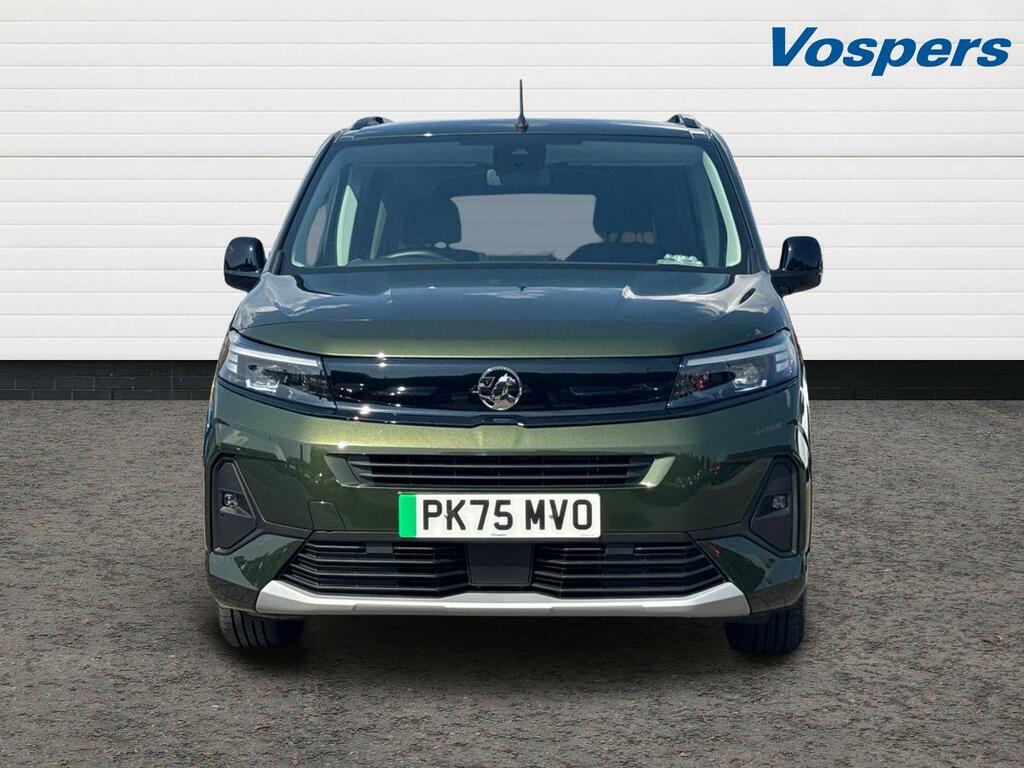 Vauxhall Combo-e Life 100Kw Ultimate 52Kwh Green #2