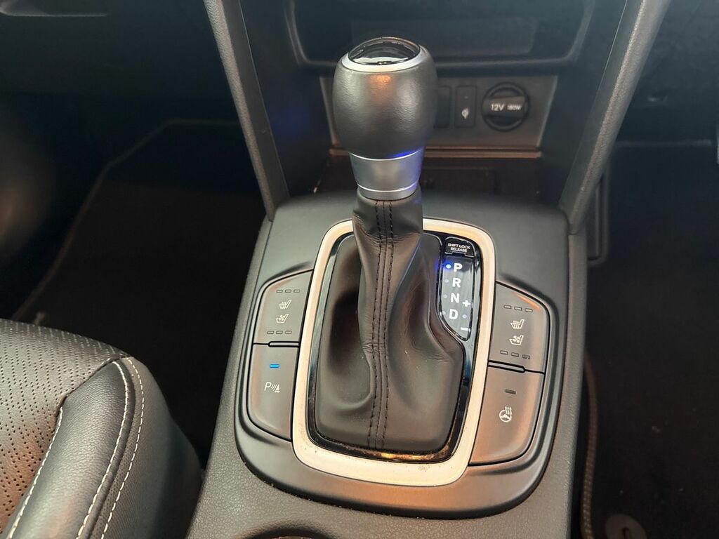 Hyundai Kona Hatchback Grey #22