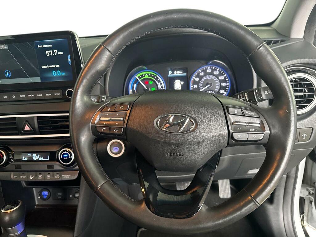 Hyundai Kona Hatchback Grey #16
