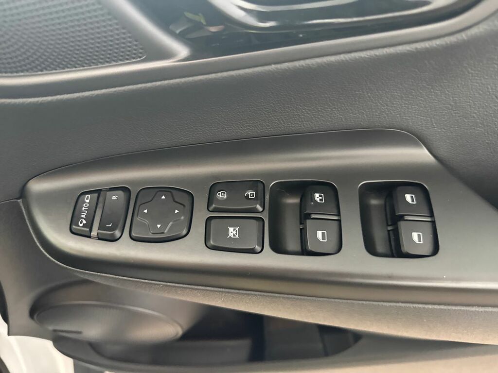 Hyundai Kona Hatchback Grey #19