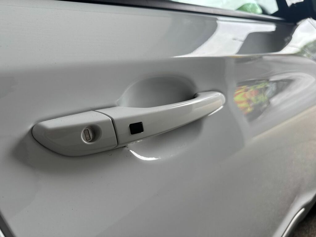 Hyundai Kona Hatchback Grey #25