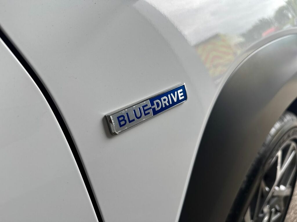 Hyundai Kona Hatchback Grey #26