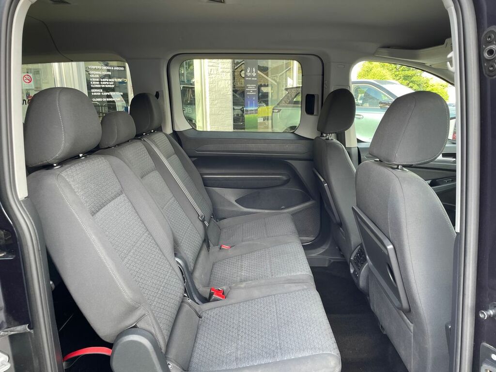 Ford Tourneo Connect 1.5 Ecoblue 120 Active Silver #31