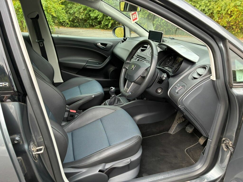 Seat Ibiza Tsi I-tech Grey #3