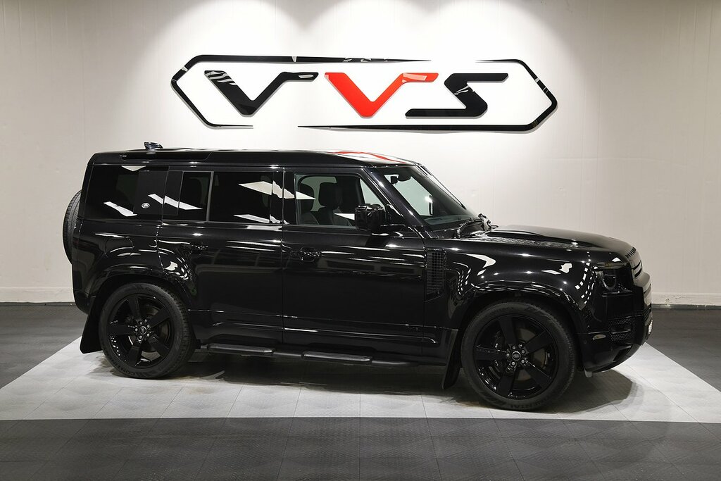 Land Rover Defender 110 P525 V8 Black