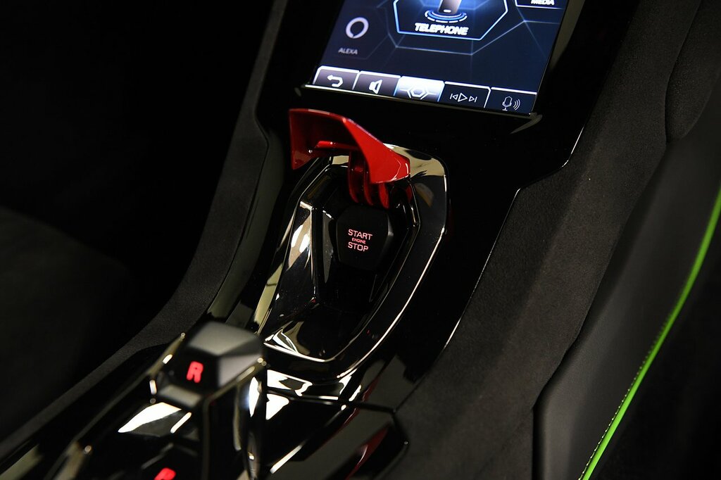 Lamborghini Huracan Tecnica Black #15