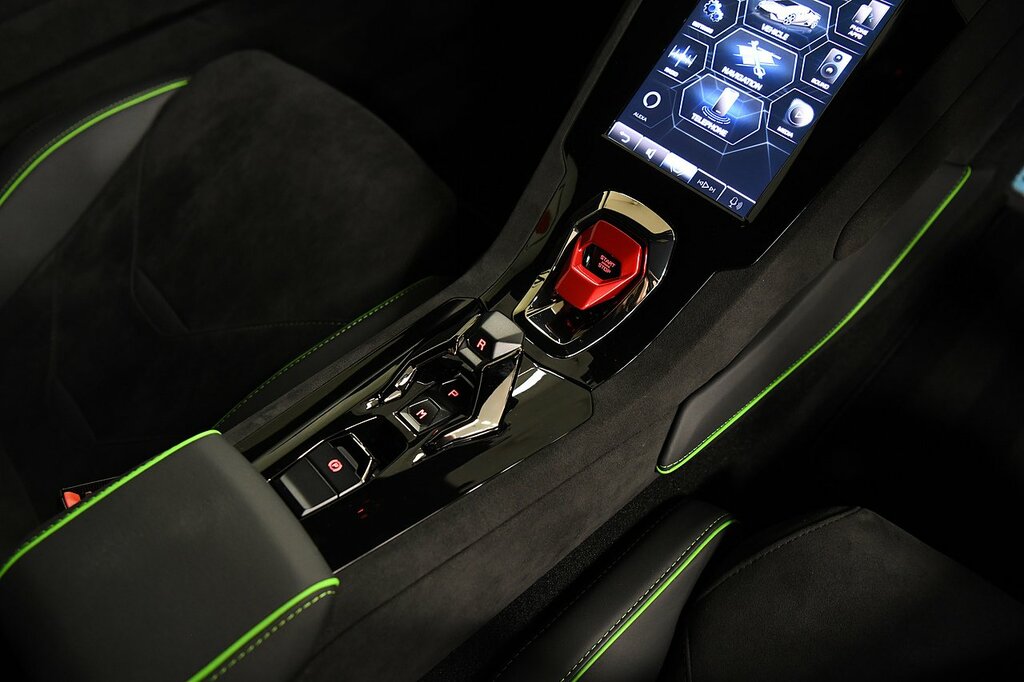 Lamborghini Huracan Tecnica Black #14
