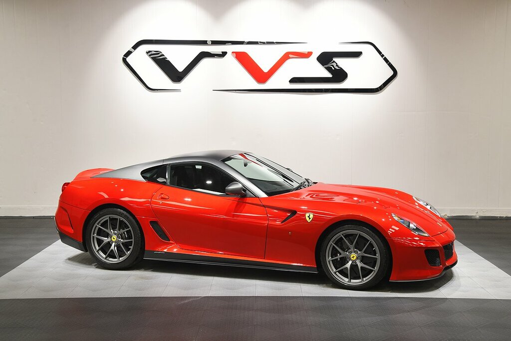 Ferrari 599 V12 Gto Red