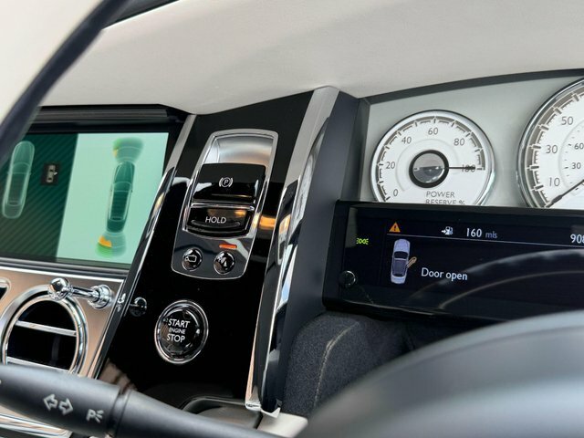 Rolls-Royce Dawn V12 Black #33
