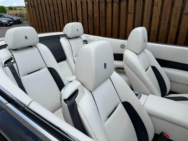 Rolls-Royce Dawn V12 Black #7