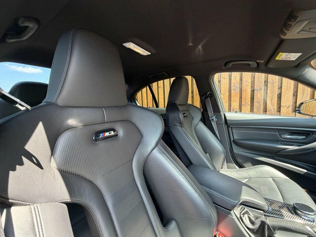 BMW M3 Automatic DL18GYN White #6