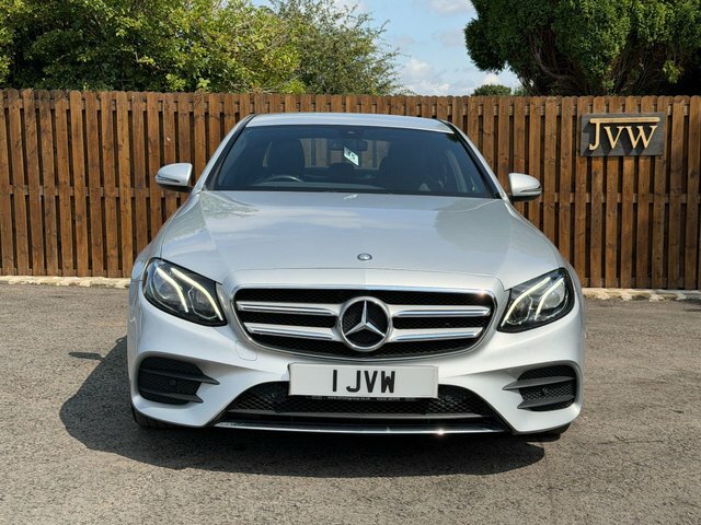 Mercedes-Benz E Class E 220 D Amg Line Silver #3