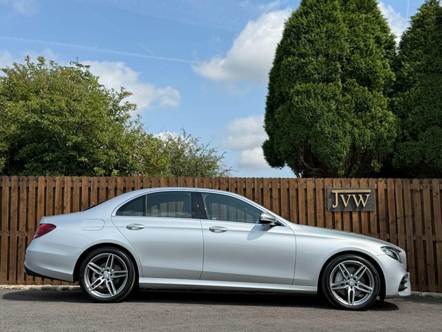 Mercedes-Benz E Class E 220 D Amg Line Silver #2