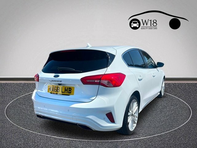 Ford Focus Ecoboost Vignale Hatchback WA68LHB White #3