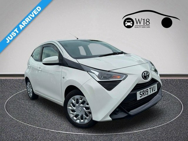 Toyota Aygo Vvt-i X-play Hatchback White