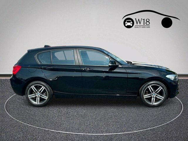 BMW 1 Series 116D Sport Hatchback Black #3
