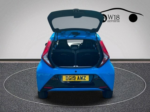 Toyota Aygo Vvt-i X-trend Hatchback DG19AWZ Blue #5