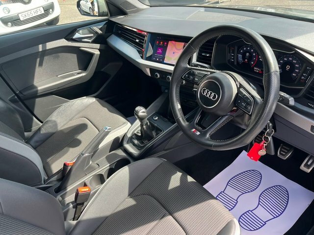 Audi A1 Tfsi 30 S Line Grey #3