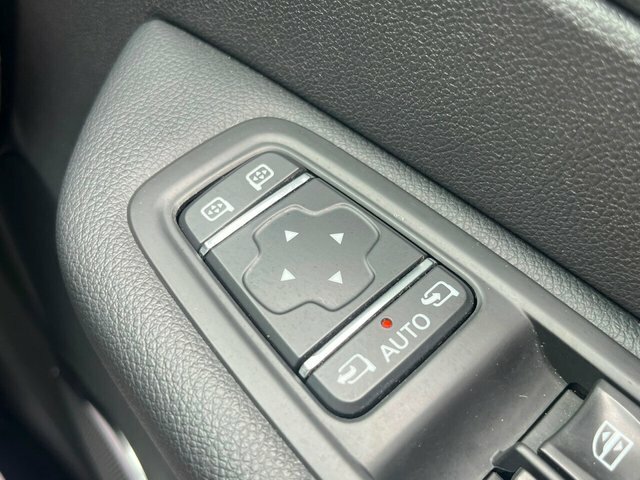 Renault Captur Dci Energy Dynamique S Grey #4