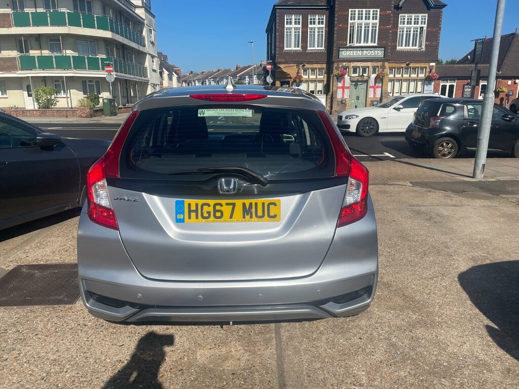 Honda Jazz 1.3 I-vtec S Hatchback Cvt Euro 6 Ss HG67MUC Silver #3