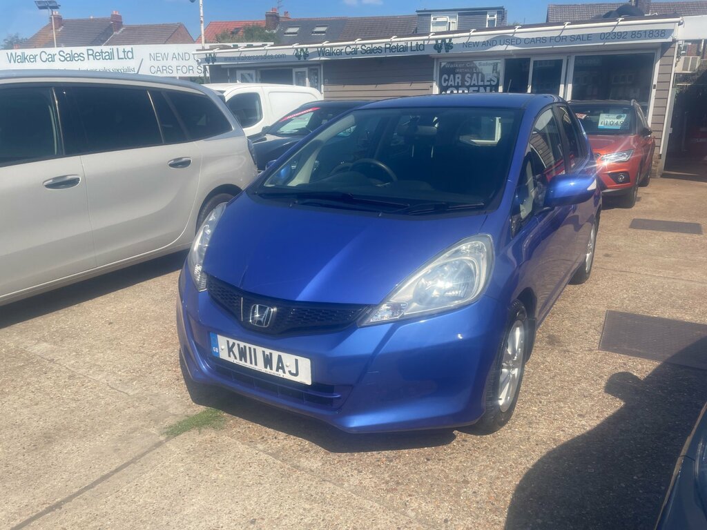 Honda Jazz 1.4 I-vtec Es Hatchback Cvt Euro 5 99 Blue