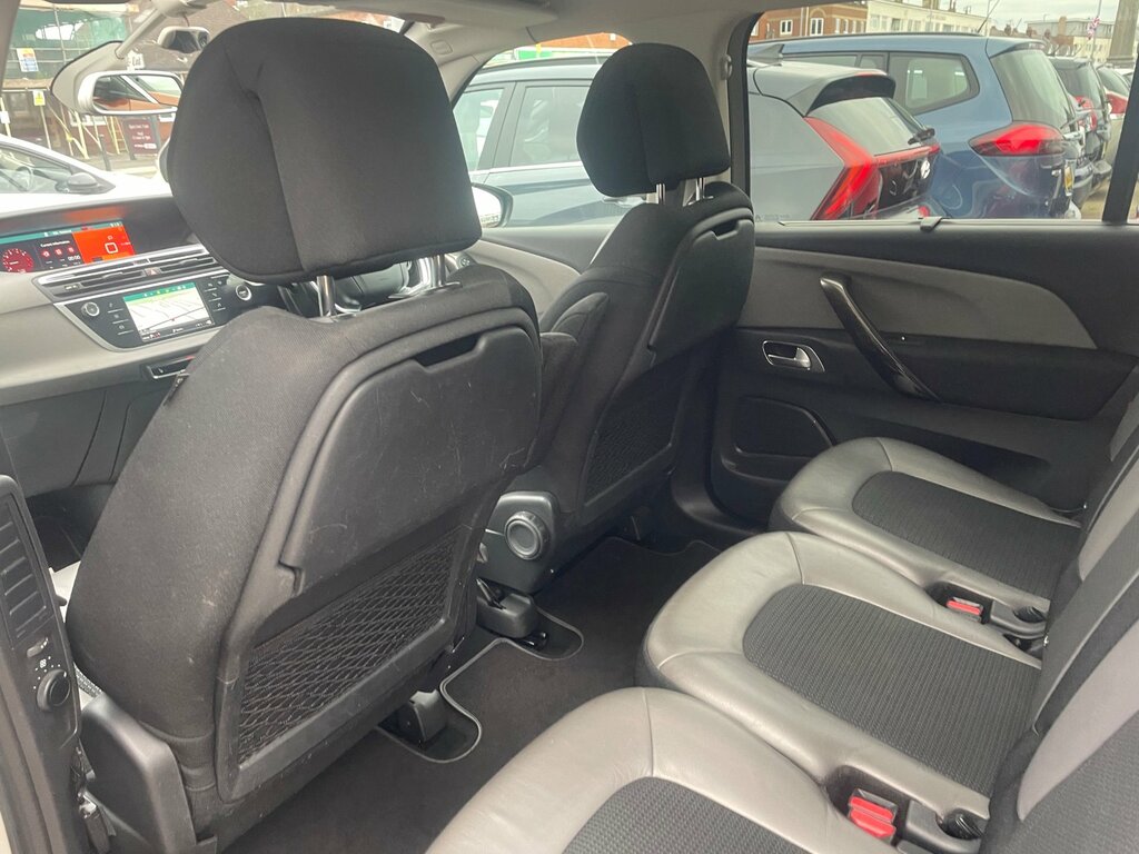 Citroen Grand C4 Picasso 1.6 Bluehdi Flair Eat6 #29
